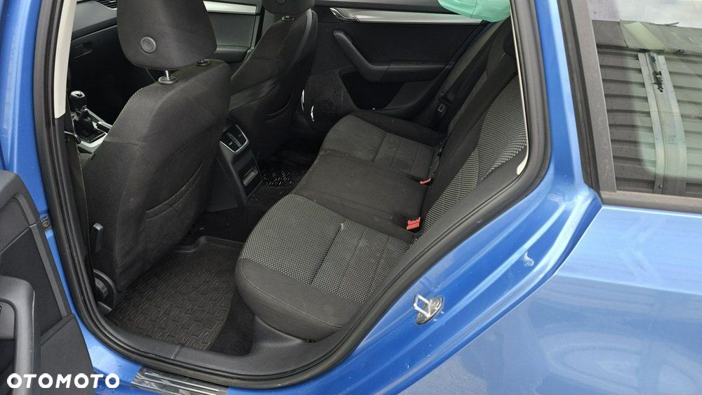 Skoda Octavia - 12