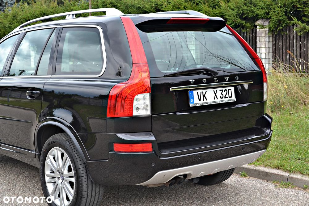 Volvo XC 90 D5 AWD Geartronic Momentum - 11