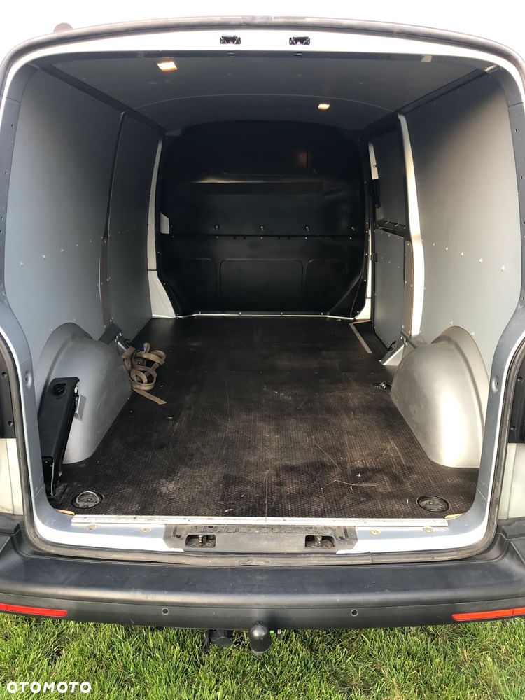 Volkswagen Transporter - 9