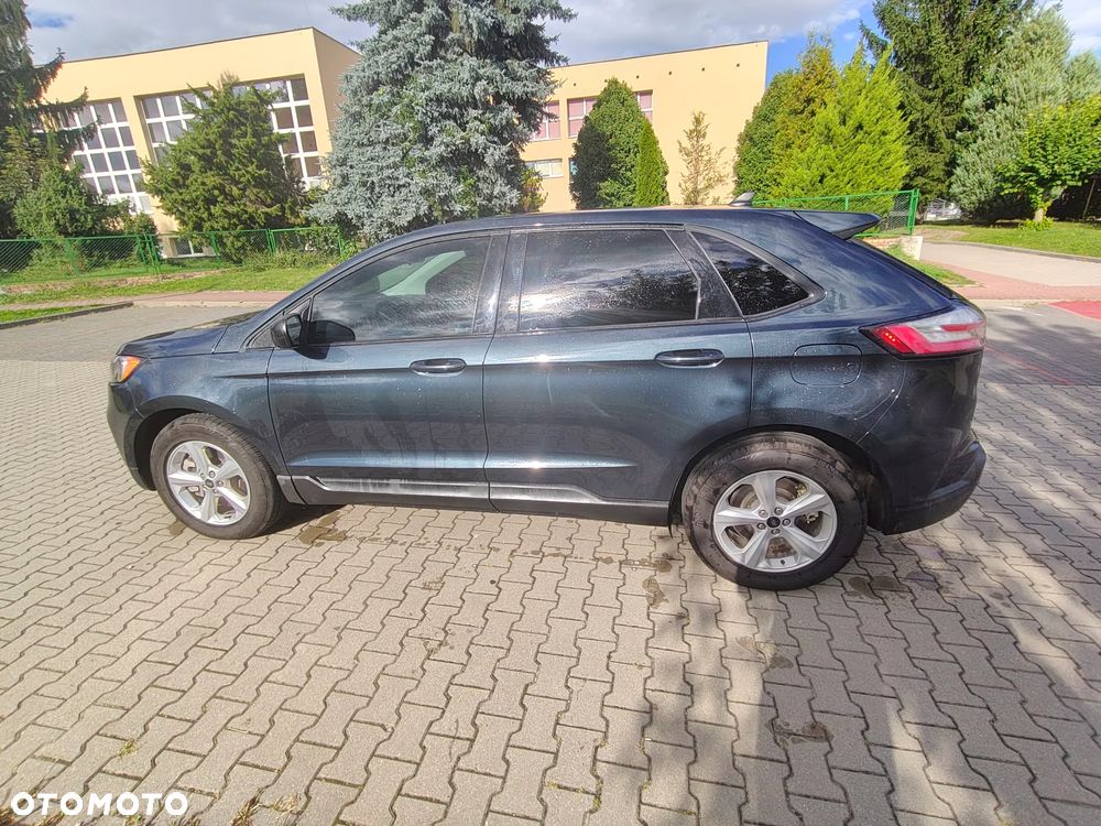 Ford Edge - 2