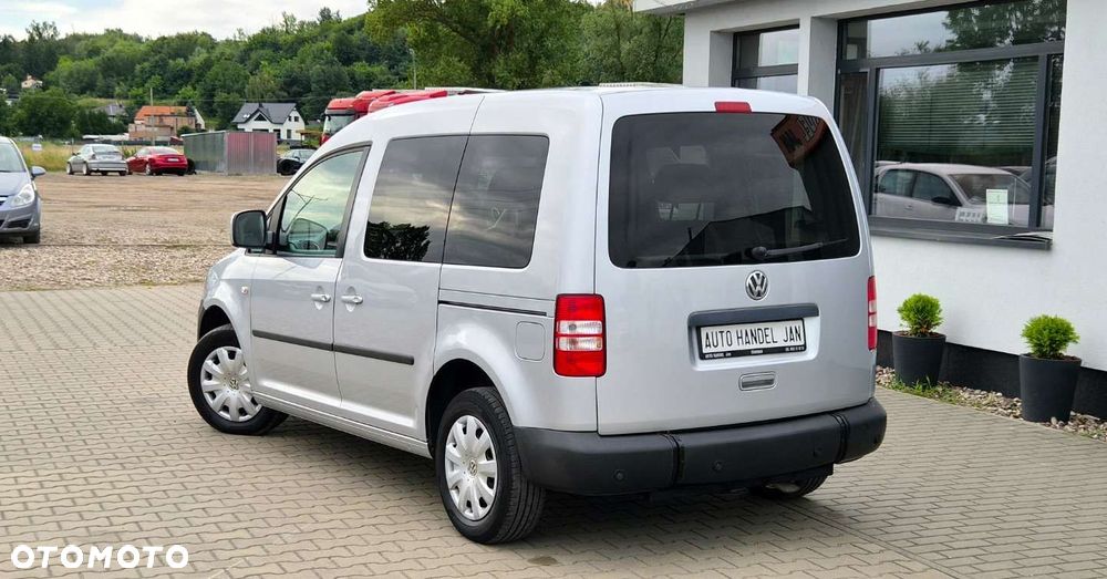 Volkswagen Caddy - 5