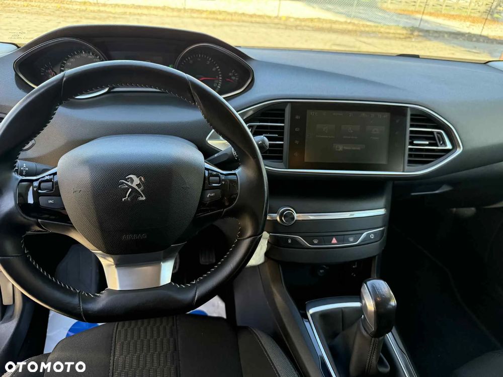 Peugeot 308 PureTech 110 Stop & Start Style - 10