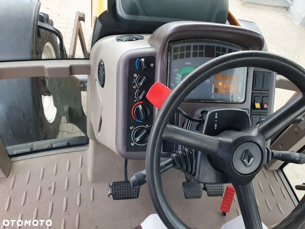 Renault Ares 556 RZ - 12