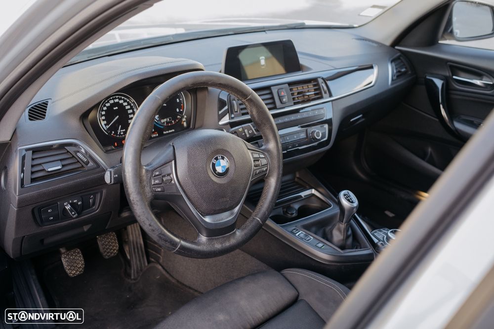 BMW 116 d Line Sport - 18