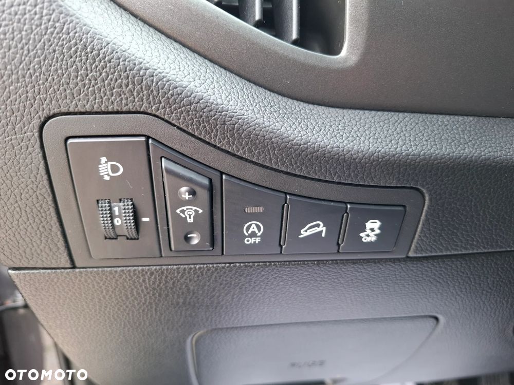 Kia Sportage - 12