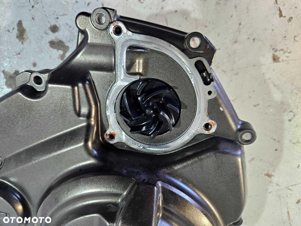 YAMAHA MT 07 Dekiel sprzęgła obudowa silnika - 2