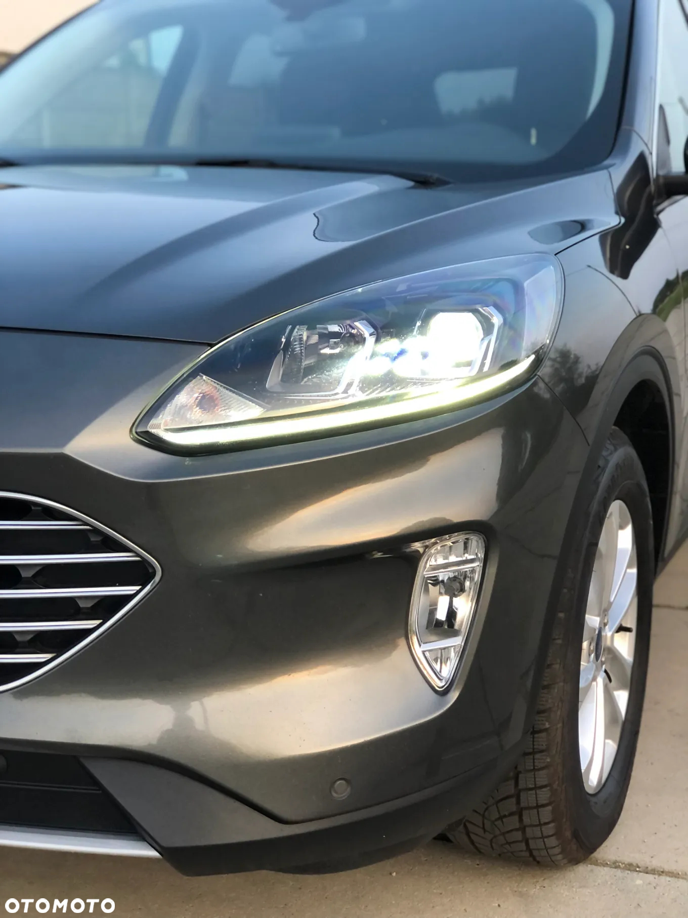 Ford Kuga 1.5 EcoBlue TITANIUM - 10