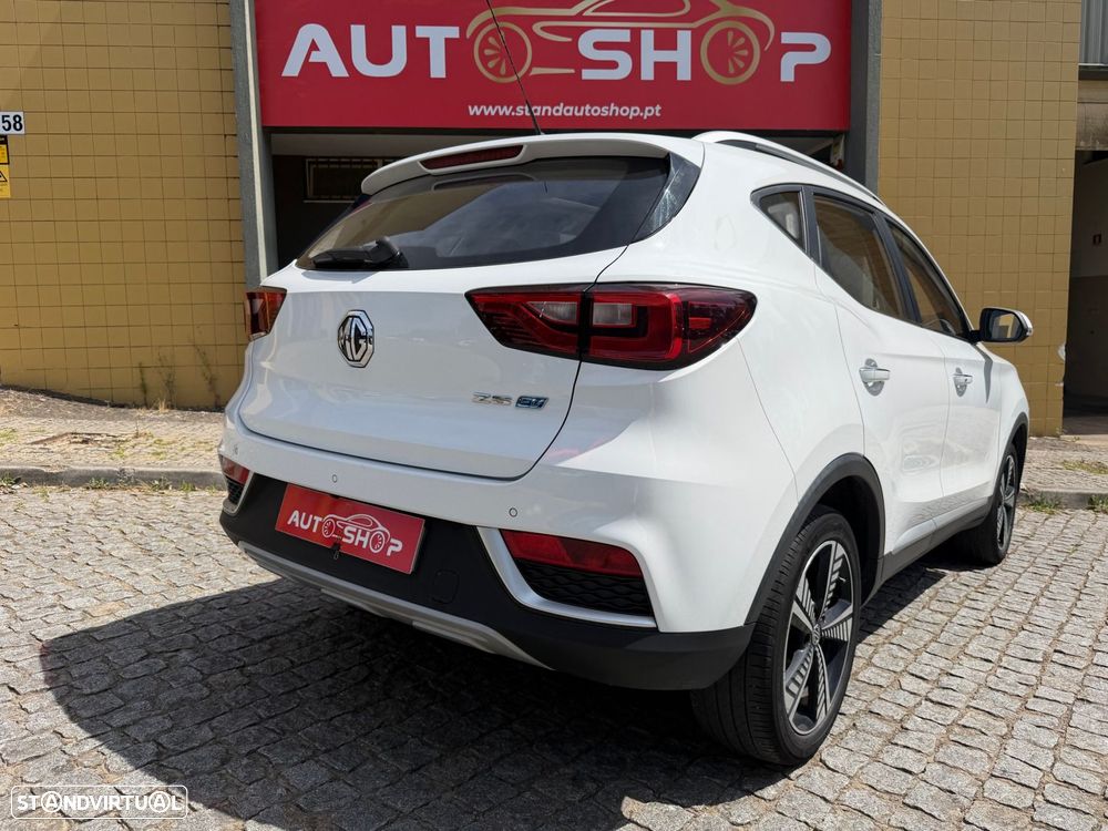 MG ZS - 15