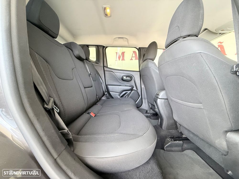 Jeep Renegade 1.0 T Limited - 25