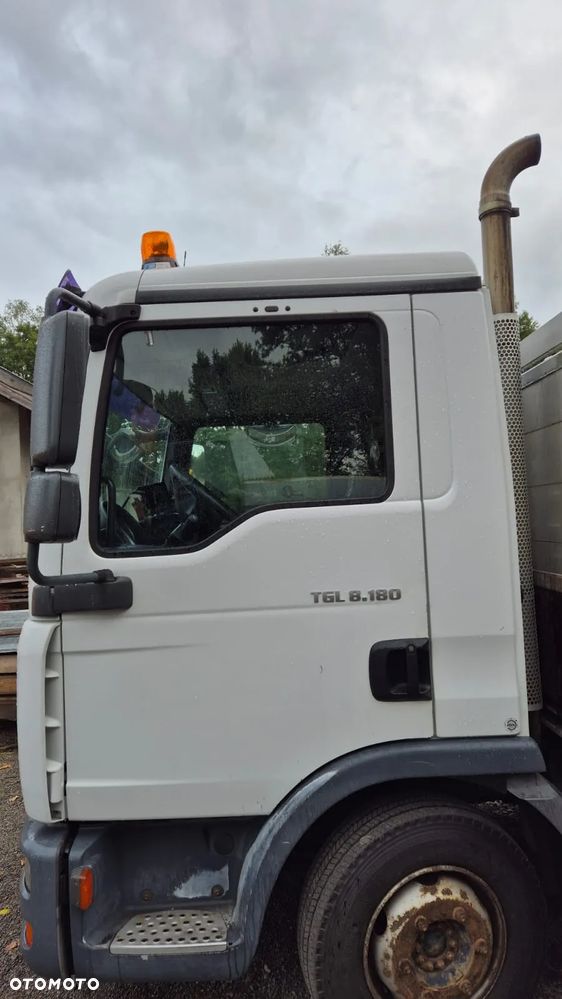 MAN TGL 8.180 4X2 - 10