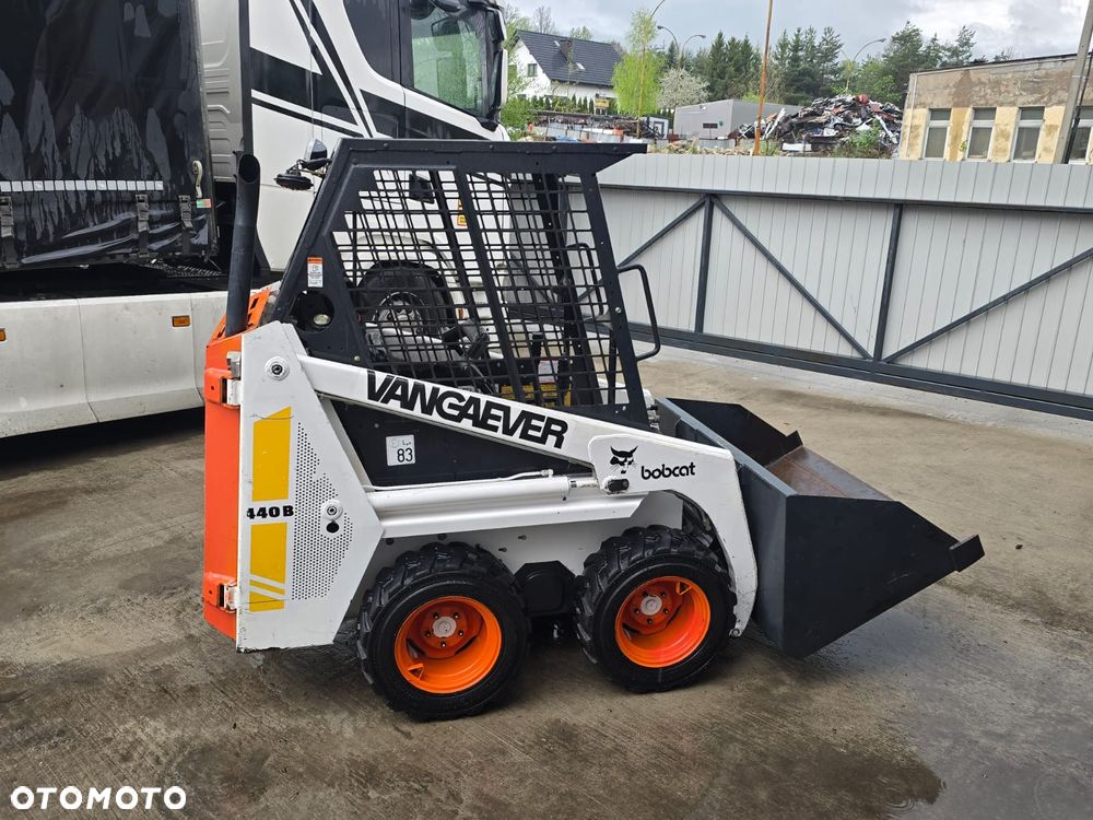 Bobcat 440B - 5