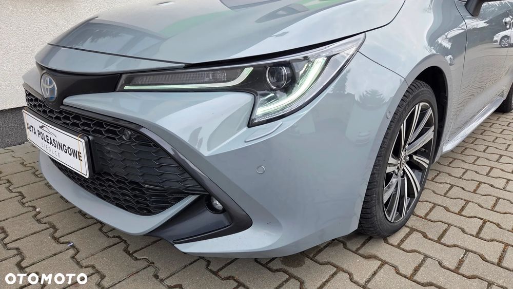 Toyota Corolla 1.8 Hybrid Executive - 3