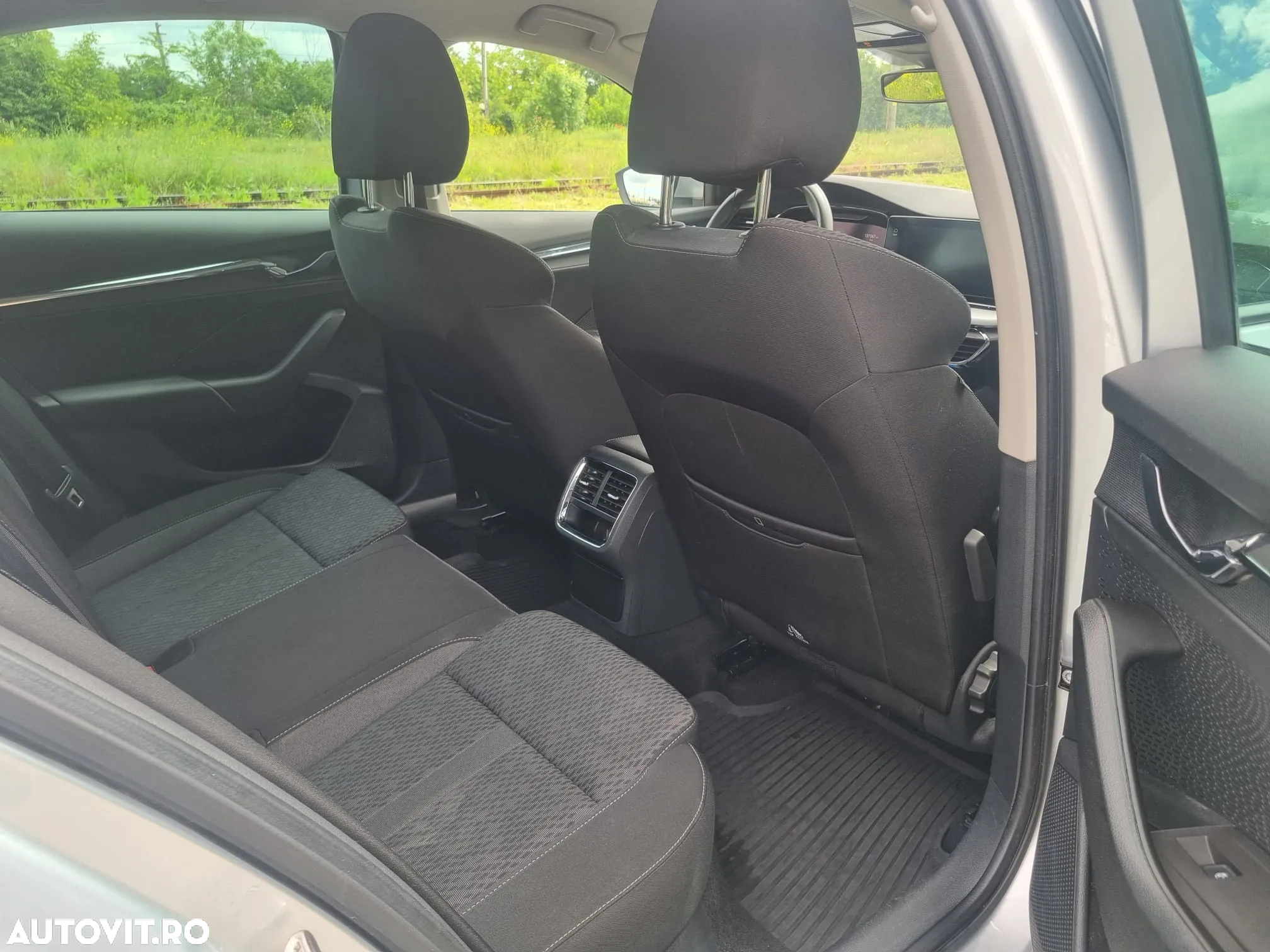 Skoda Octavia 2.0 TDI DSG Style - 16