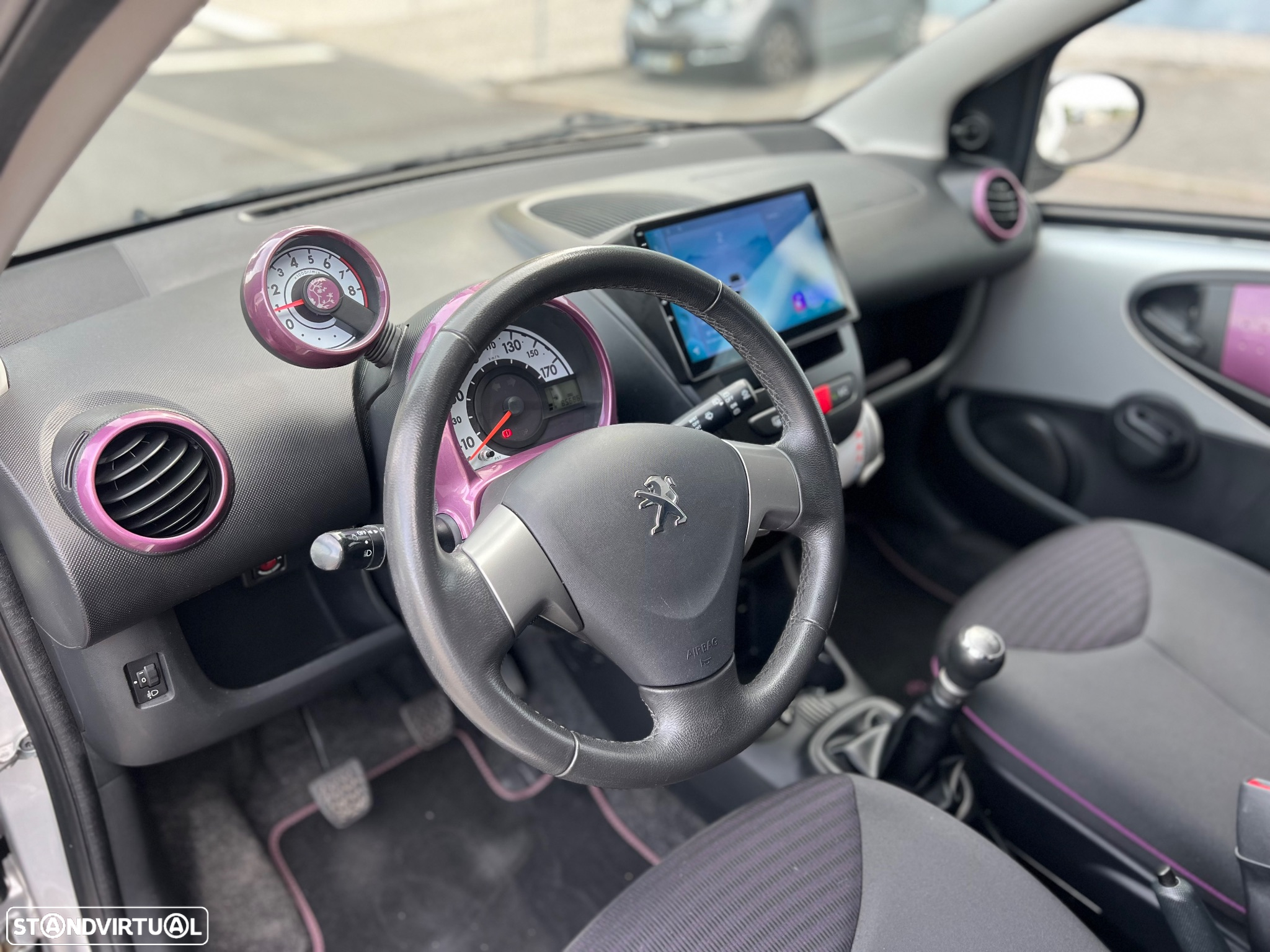 Peugeot 107 1.0 Style - 24
