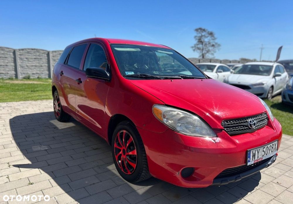 Toyota Matrix - 2