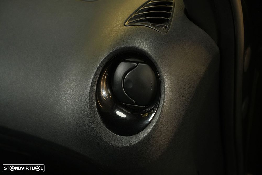 Nissan Juke 1.5 dCi N-Connecta P.Ext.1 Black TP - 27