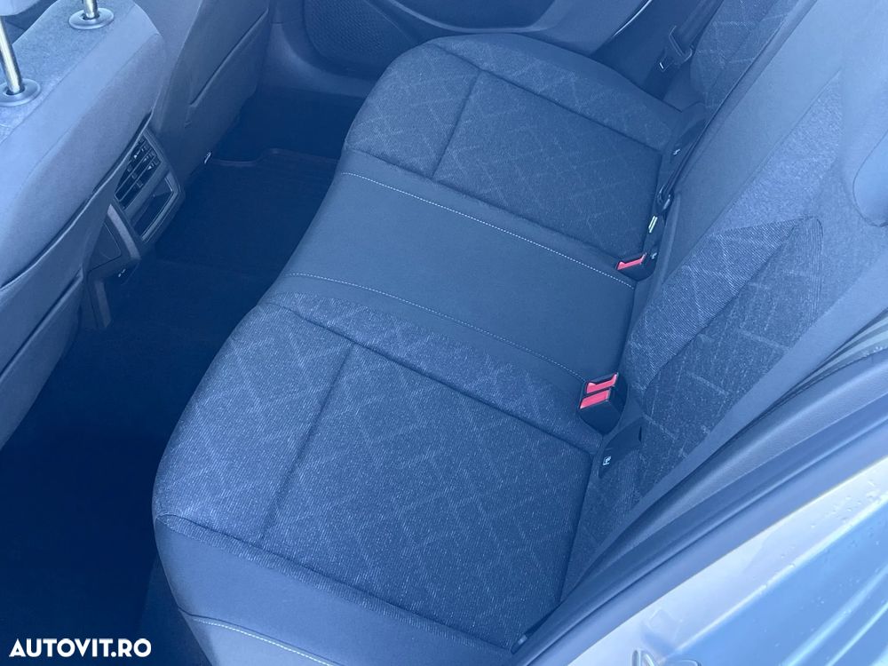 Volkswagen Golf Variant 2.0 TDI 116CP DSG Life - 23