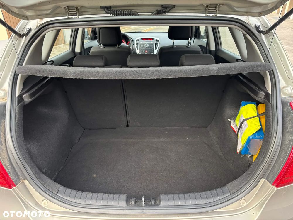 Kia Ceed - 15