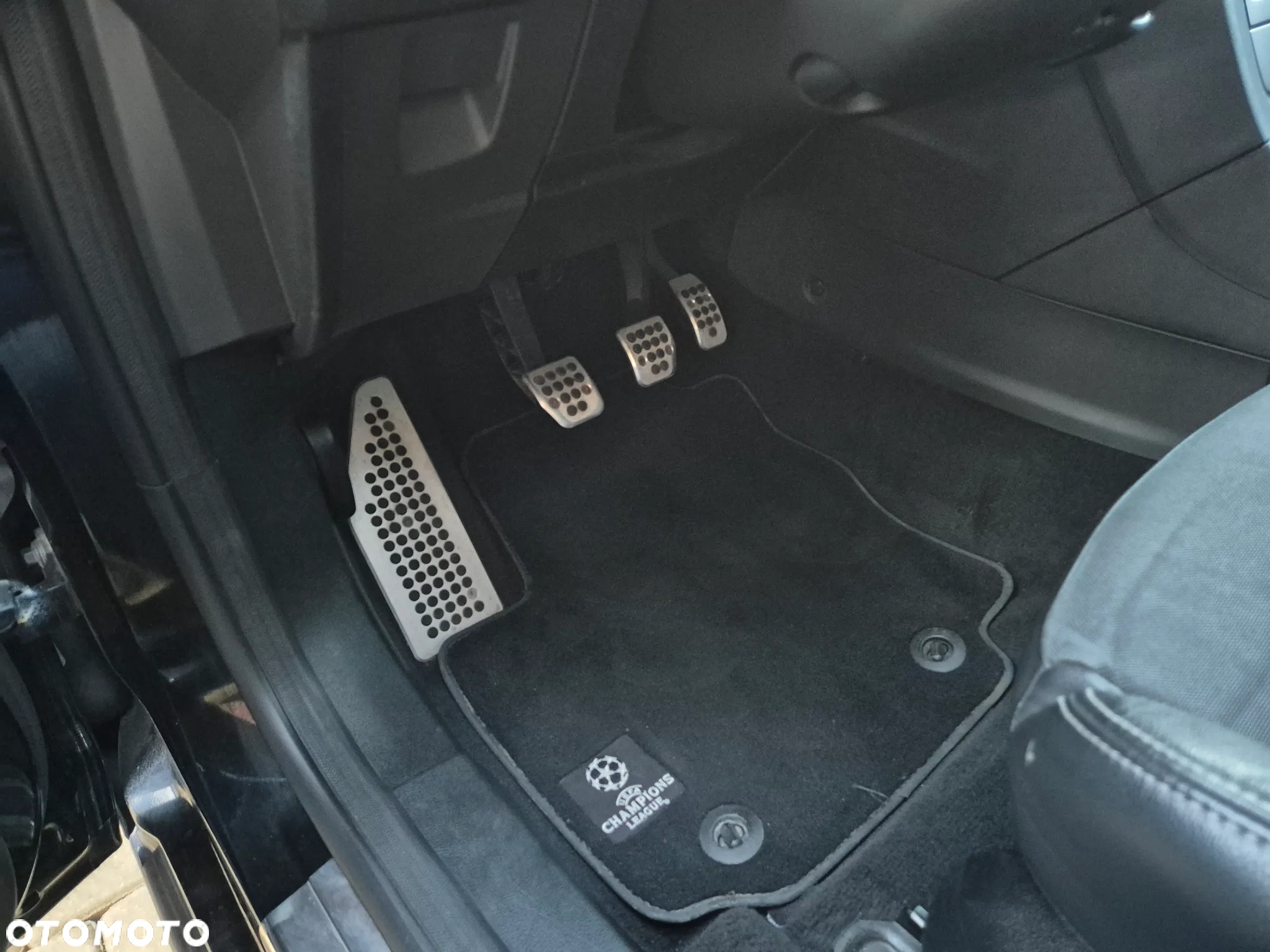 Ford Mondeo 2.0 TDCI Champions Edition - 18