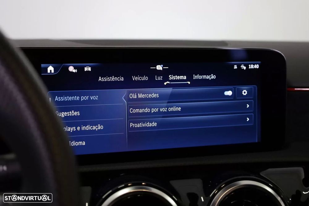 Mercedes-Benz A 180 Limousine d AMG Line Aut. - 41