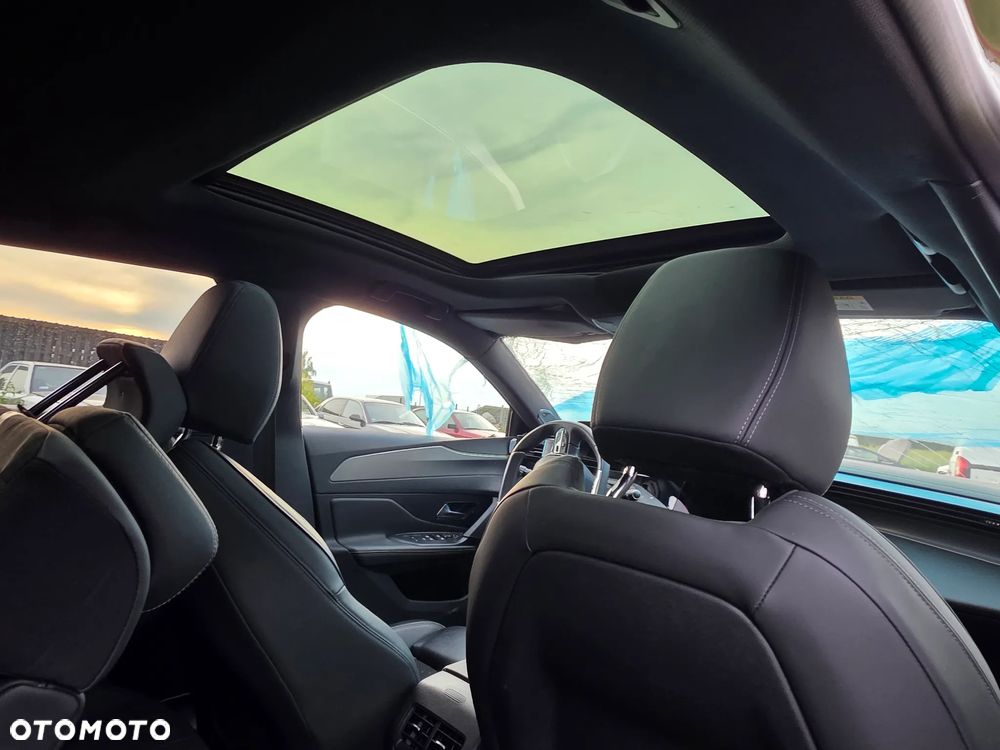 Peugeot 308 BlueHDi 130 EAT8 GT - 8
