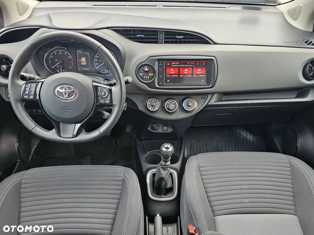 Toyota Yaris 1.5 Active - 12