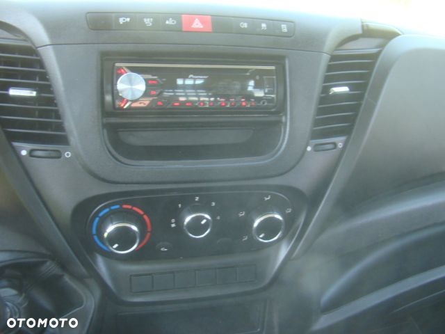 Iveco DAILY 35 C 14 SKRZYNIA 4.90M 3.5T 100%PRZEBIEG-POTWIERDZONY-SERWIS 3.5T NA HAKU - 13