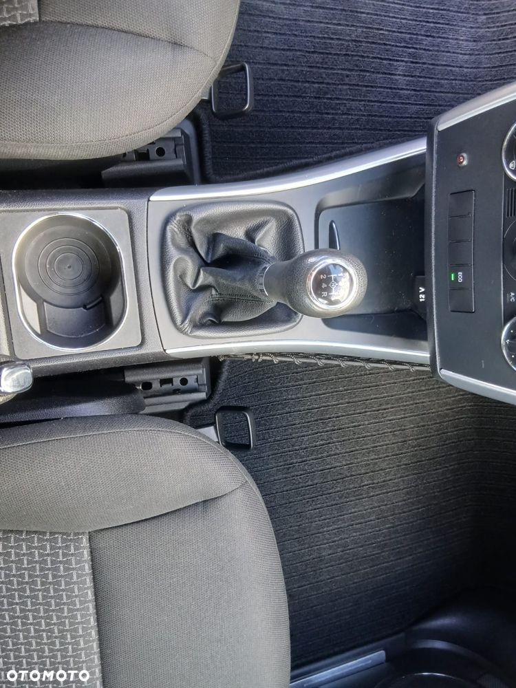 Mercedes-Benz Klasa B 150 BlueEFFICIENCY - 36