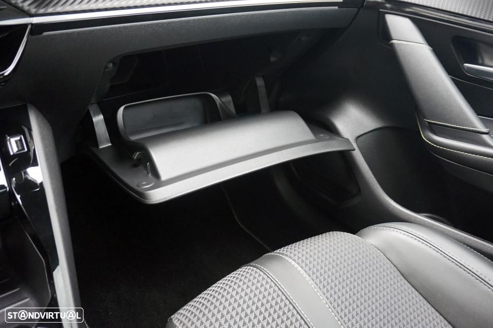 Peugeot 208 1.2 PureTech GT - 28