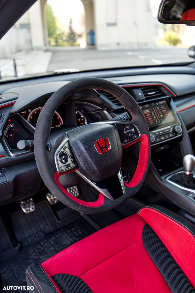 Honda Civic Type R 2.0 VTEC Turbo Ultimate Edition - 27