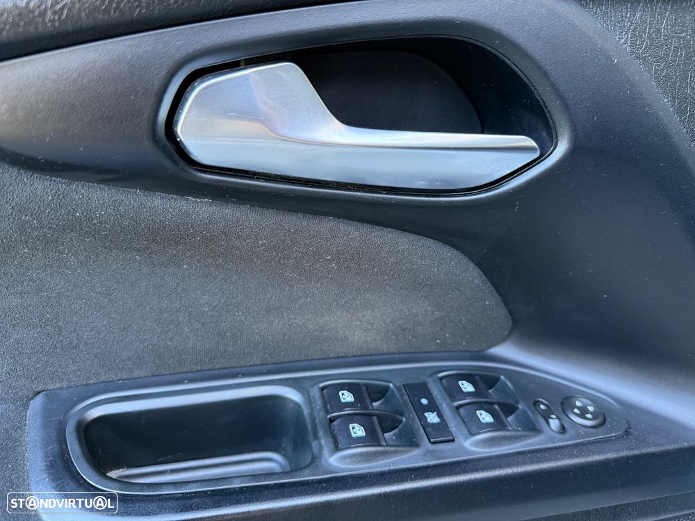 Fiat Tipo Station Wagon 1.6 M-Jet Lounge Tech J17 - 13