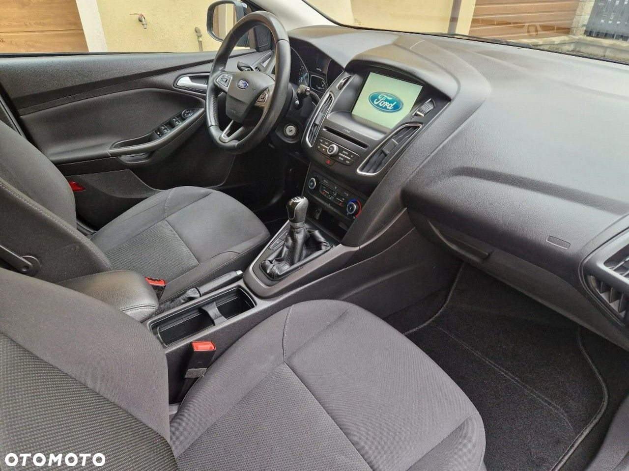 Ford Focus - 12