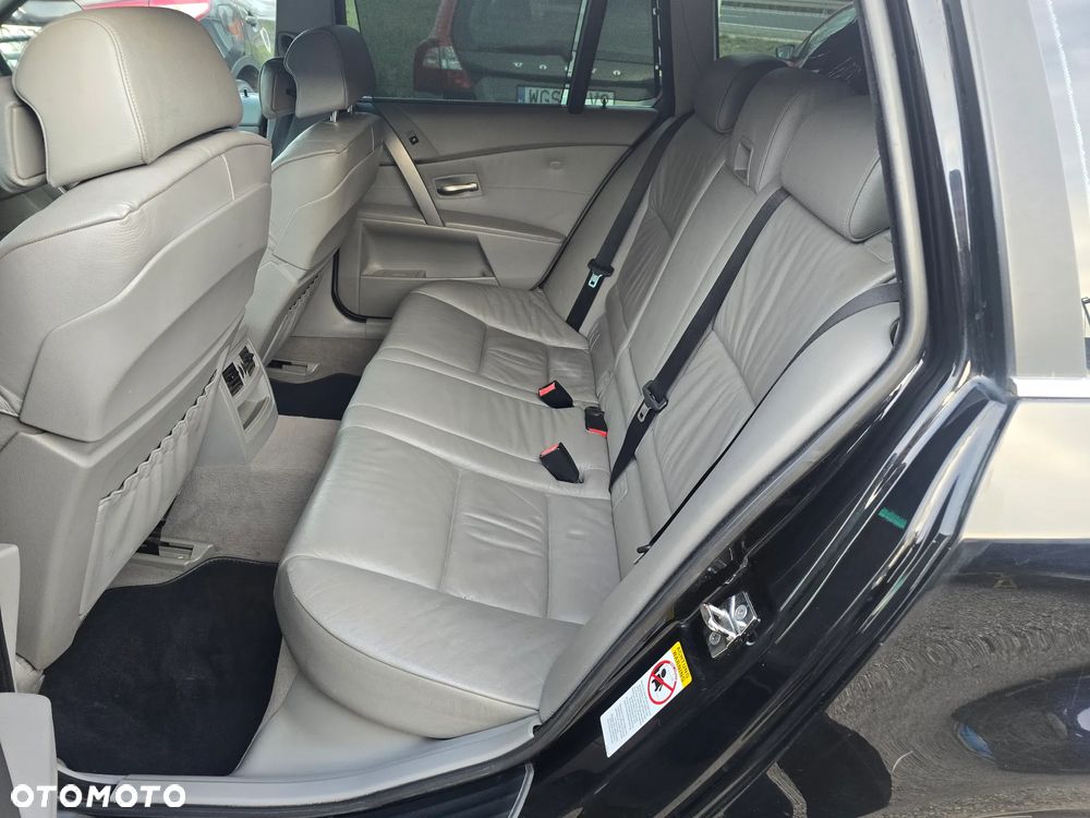 BMW Seria 5 - 28