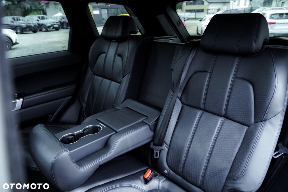 Land Rover Range Rover Sport - 32