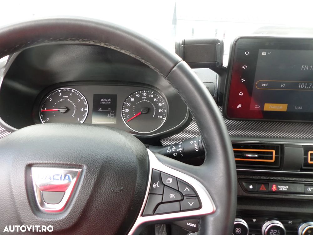 Dacia Sandero Stepway ECO-G 100 MT6 Expression - 33