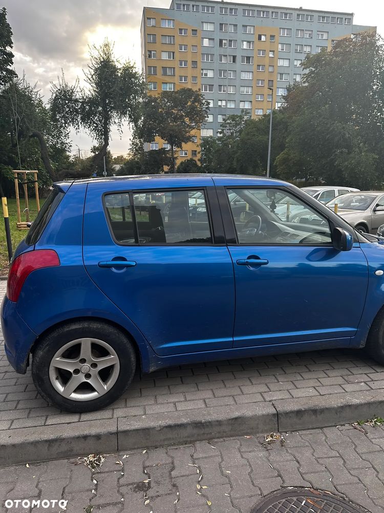 Suzuki Swift - 7