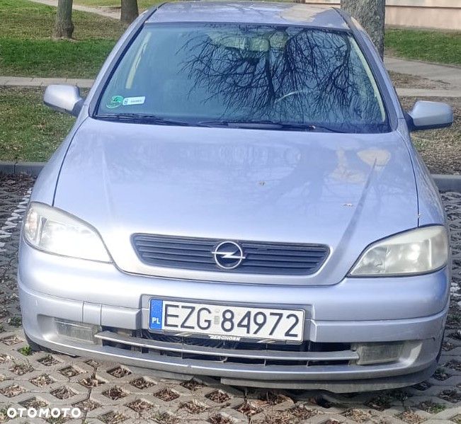 Opel Astra 1.6 Base - 1