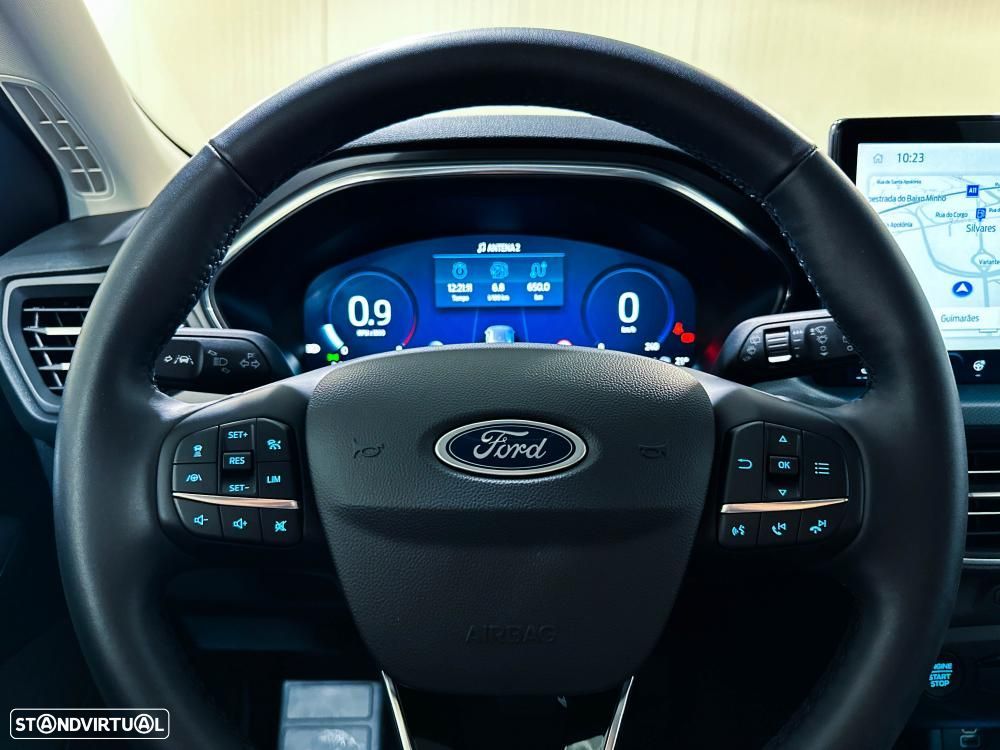 Ford Focus 1.0 EcoBoost Hybrid Aut. ACTIVE X - 28