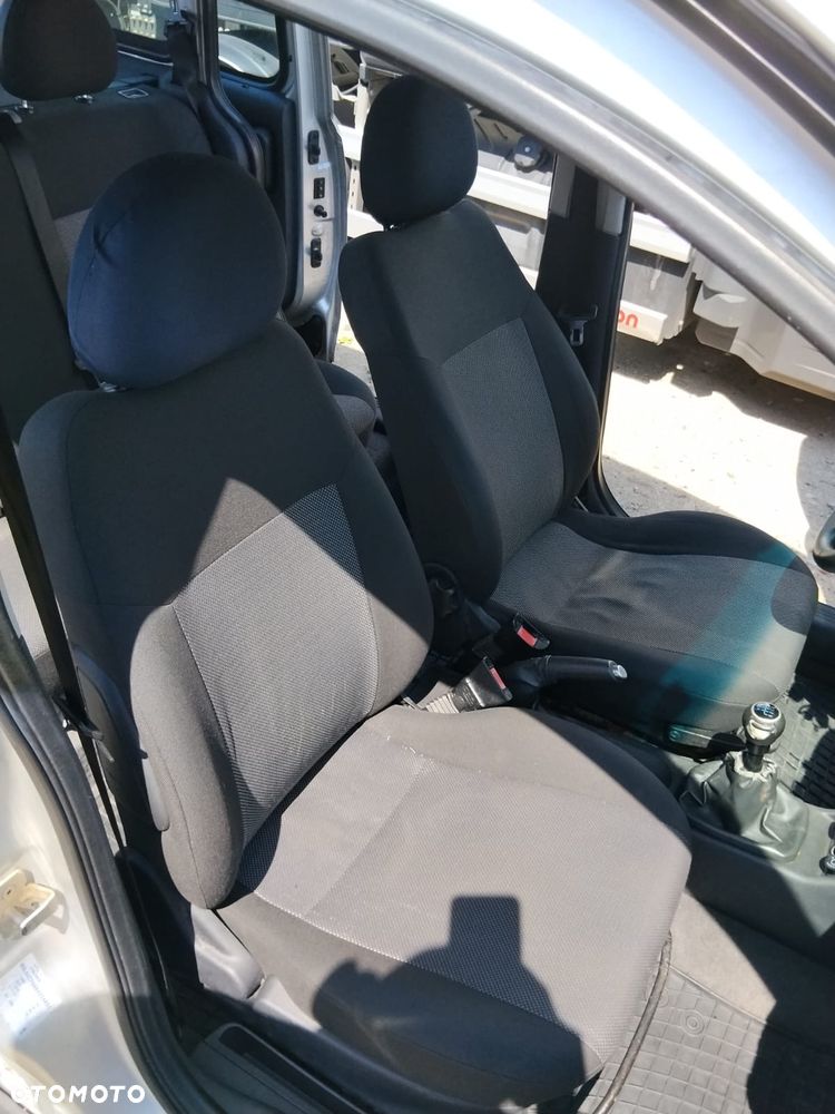 Opel Combo Tour - 10