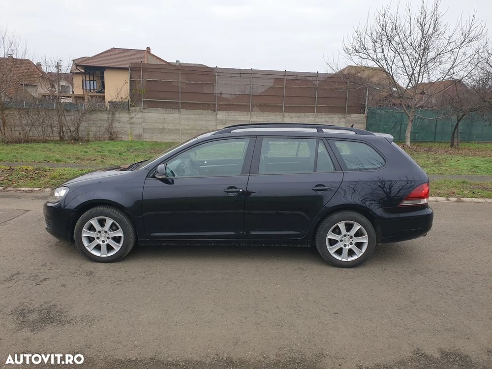 Volkswagen Golf 1.6 TDI DPF BlueMotion - 4