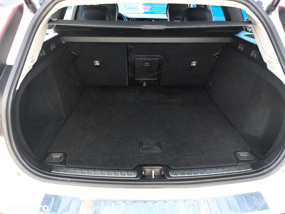 Volvo V60 D4 Geartronic Momentum Pro - 24