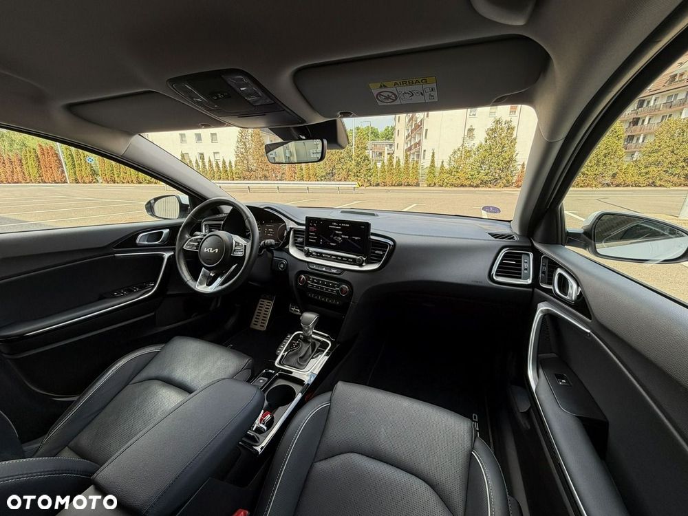 Kia Ceed 1.6 GDI PHEV Business Line DCT - 23