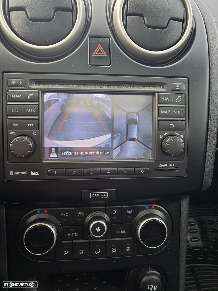 Nissan Qashqai 1.6 dCi Tekna Premium 17 360 S&S - 10