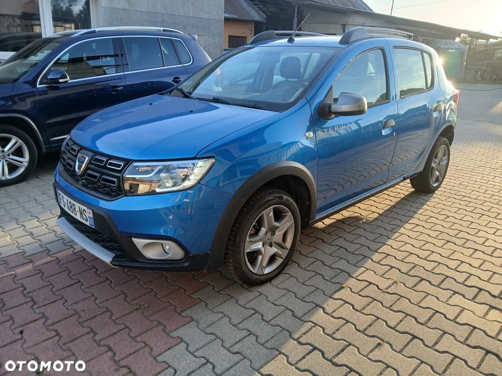 Dacia Sandero - 1