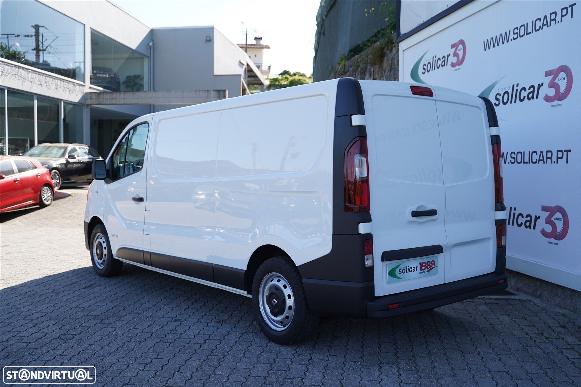 Renault Trafic 1.6 dCi L2H1 1.2T COM ISOLAMENTO TÉRMICO E FRIO - 2