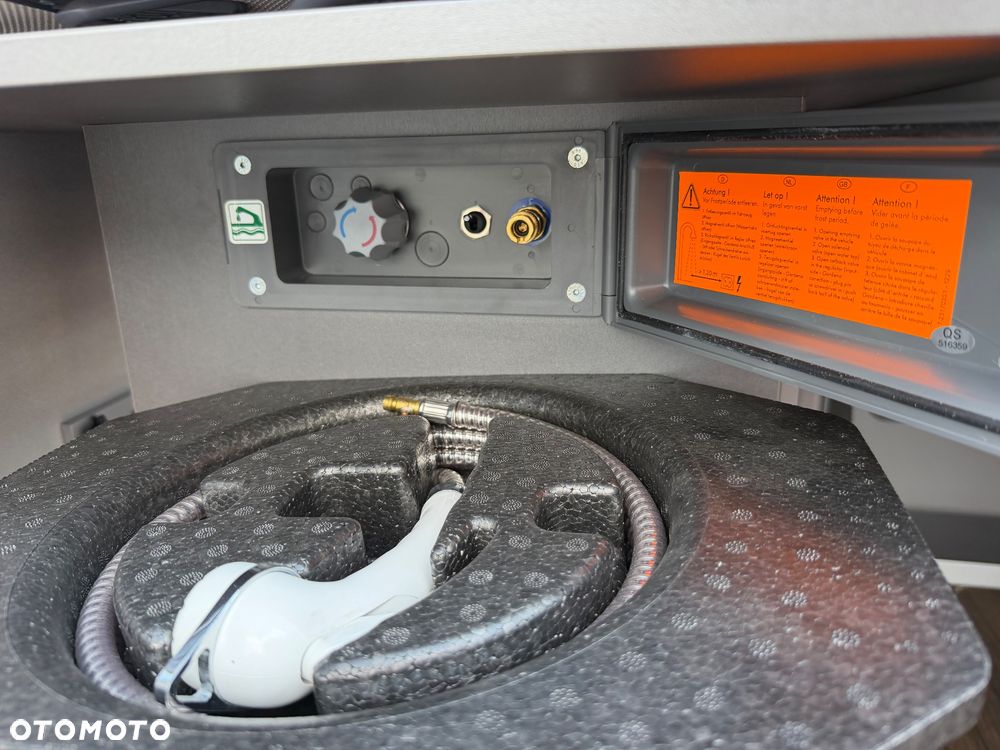Volkswagen Crafter Grand California 600 Kamera ACC Solar LED - 36