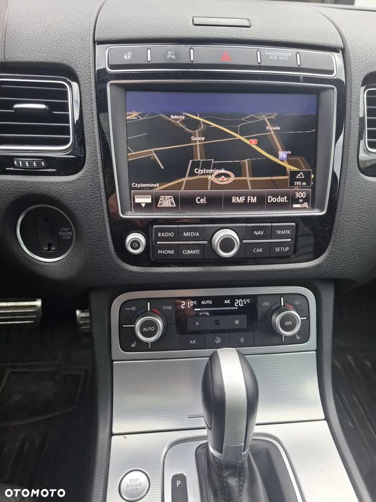 Volkswagen Touareg 3.0 V6 TDI SCR Blue Motion DPF Automatik Exclusive - 25