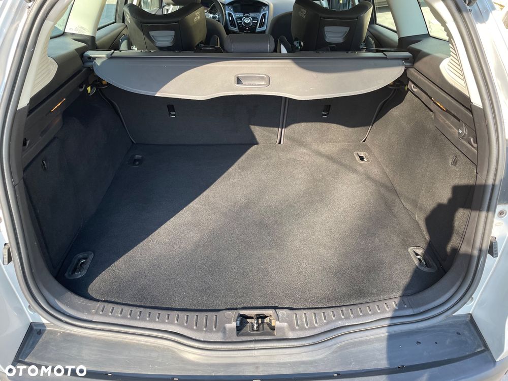 Ford Focus - 34