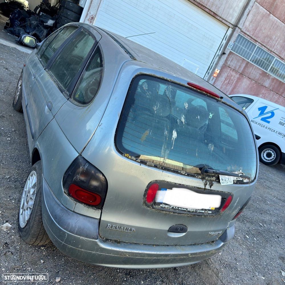 Renault Scenic de 1998 gasolina para peças - 6