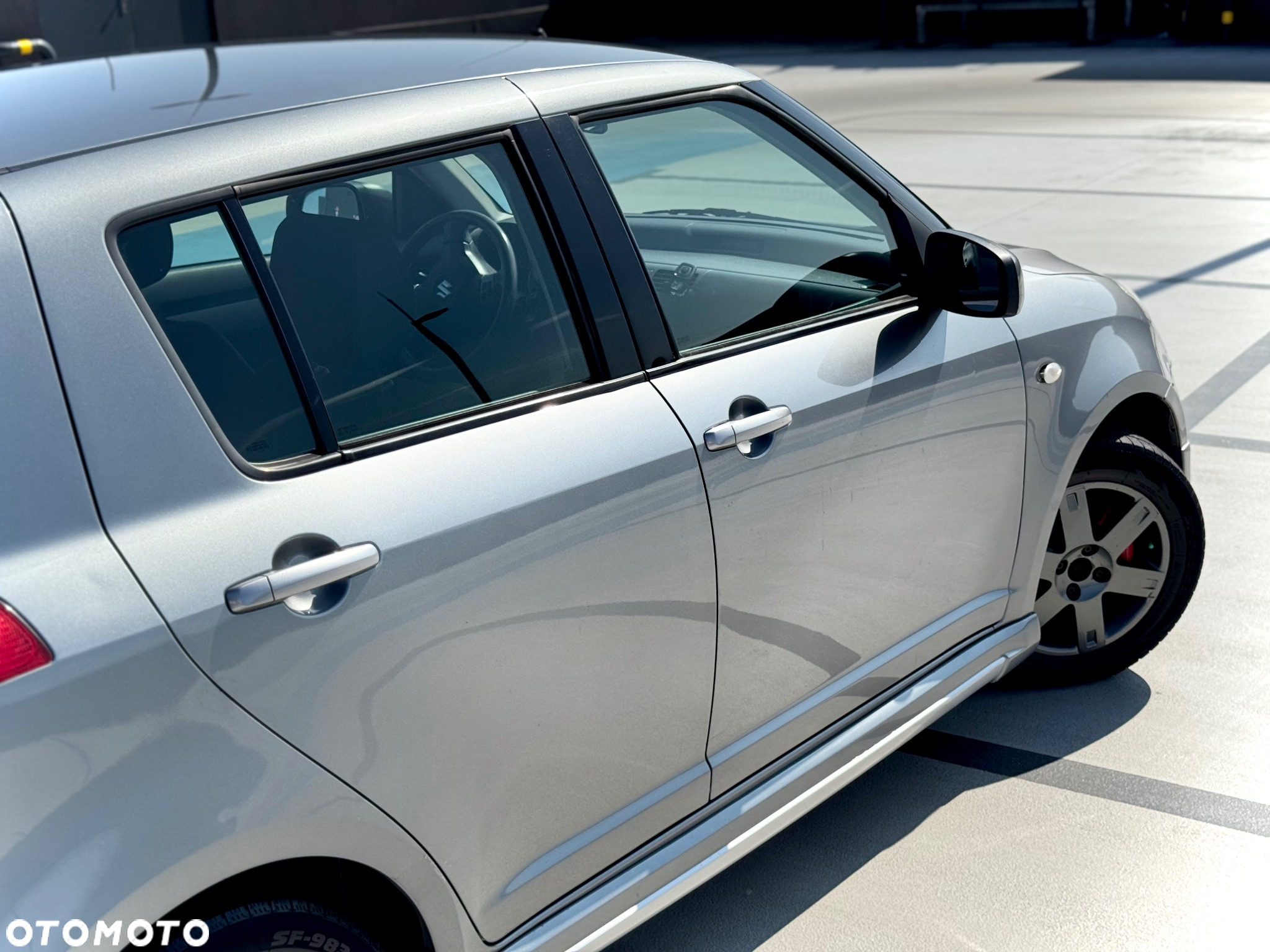Suzuki Swift 1.3 GLX / Comfort - 25